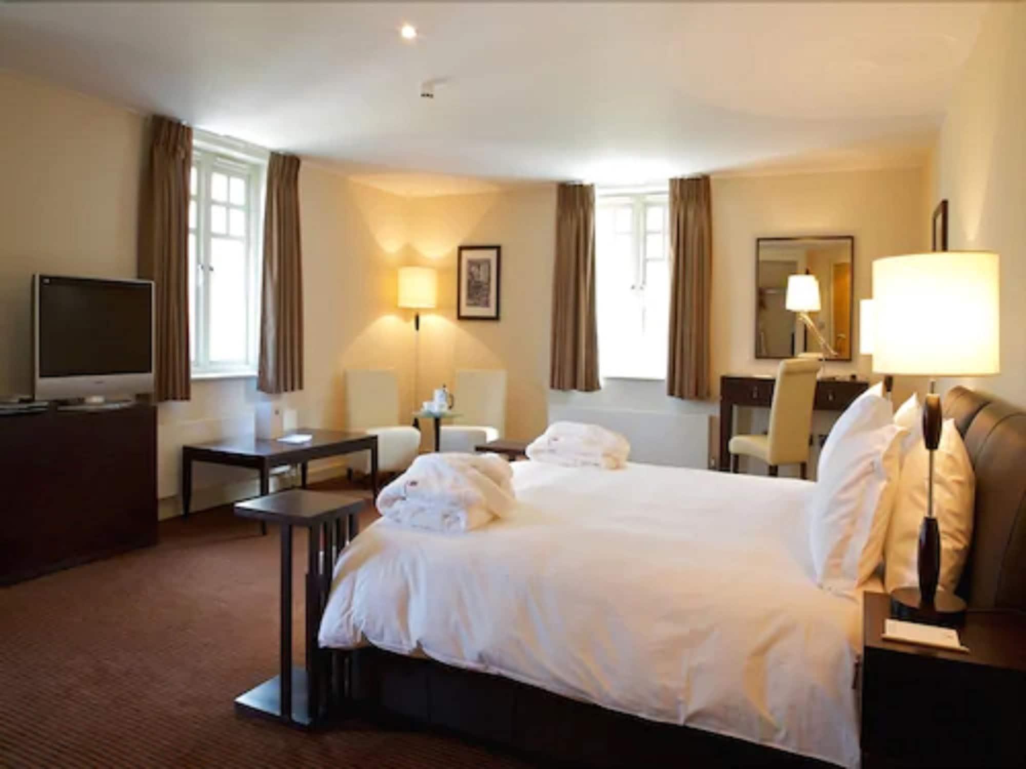 Wyck Hill House & 4* Wyck Rissington