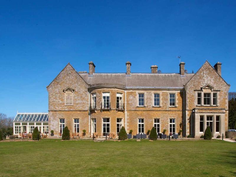Wyck Hill House & 4*