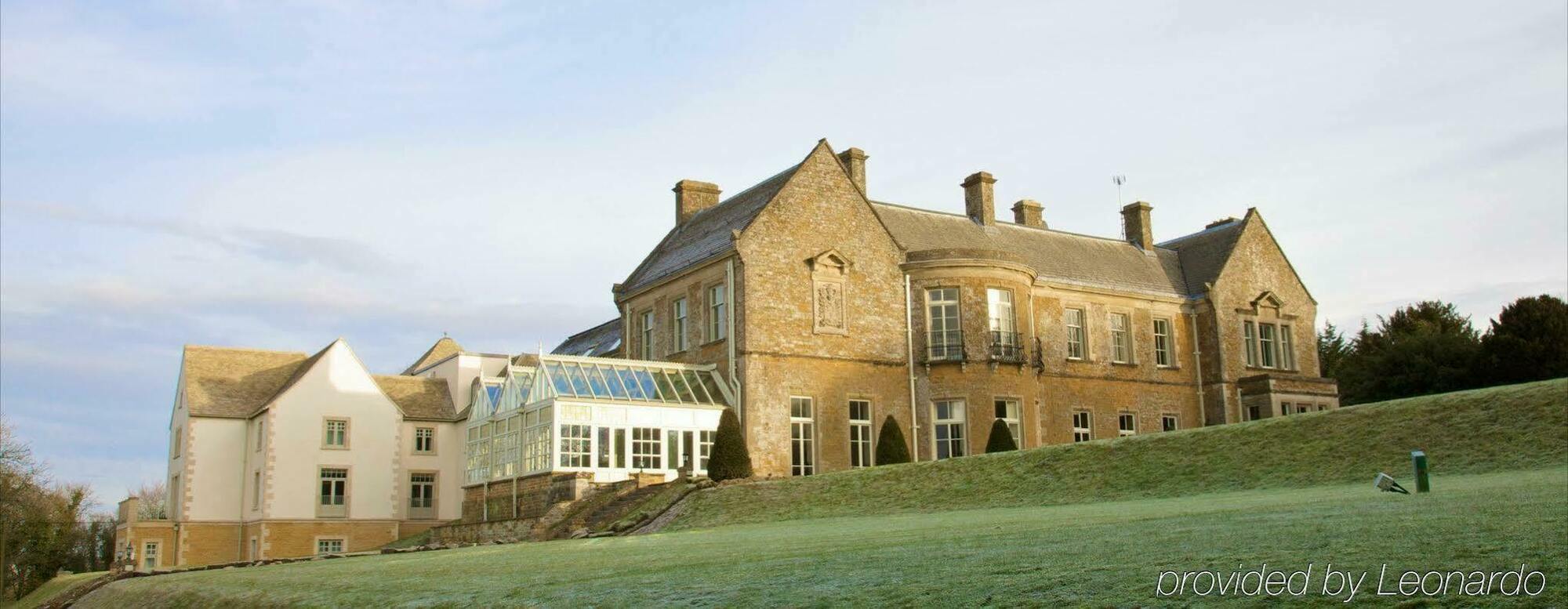 Wyck Hill House & Hotel